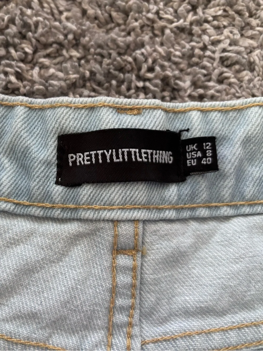 PrettyLittleThing Light Blue Distressed Ripped Long Denim Shorts Womens Size 8